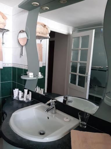 Hotel El Djazair El Mouradia Zewnętrze zdjęcie